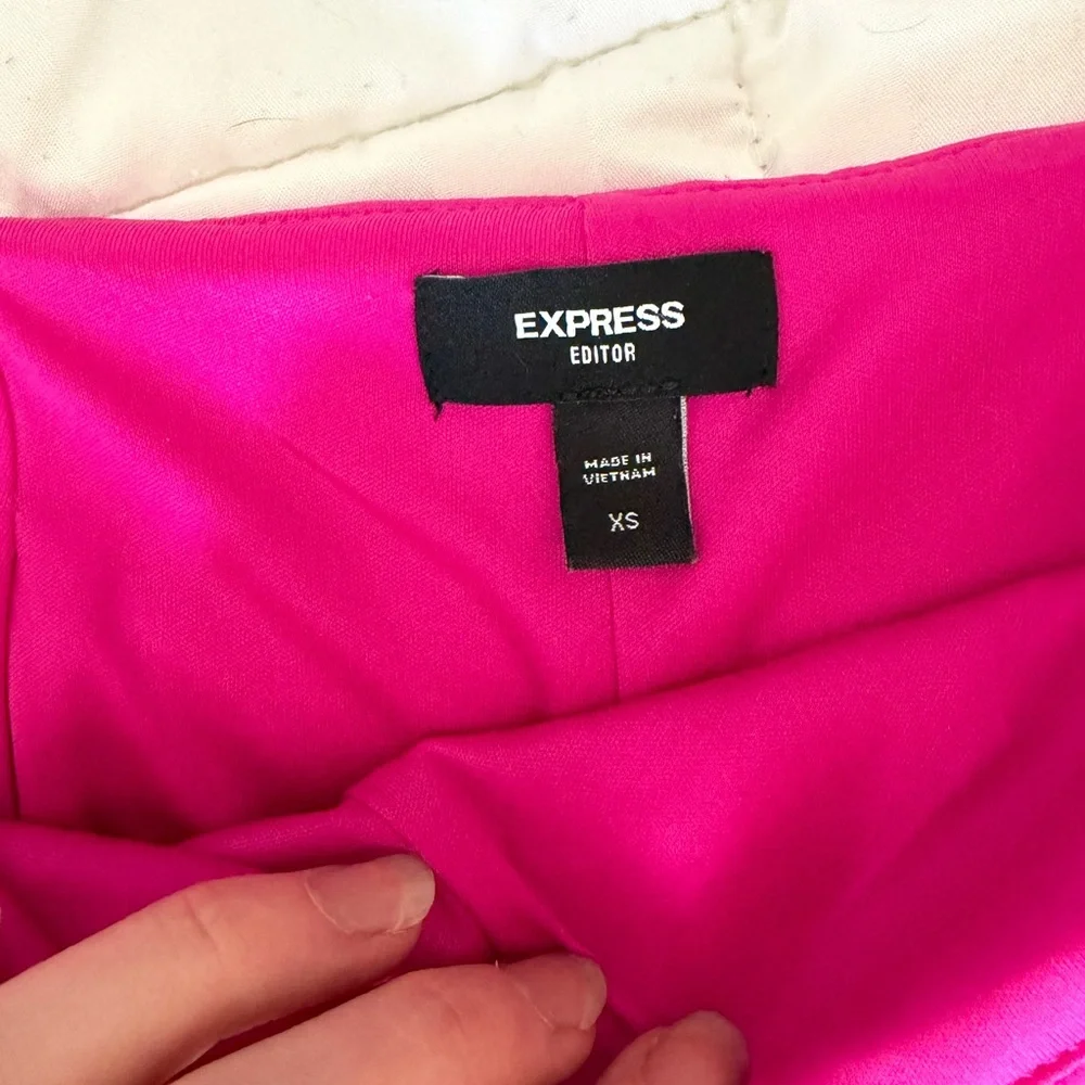 Express Editor Fuchsia Two-Piece Set - Picture 4 of 7